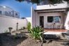 Casa en Puerto del Carmen - Suite Zefiro - 500m de la playa, terraza, WiFi rápido Casa en Puerto del Carmen - Suite Zefiro - 500m de la playa, terraza, WiFi rápido