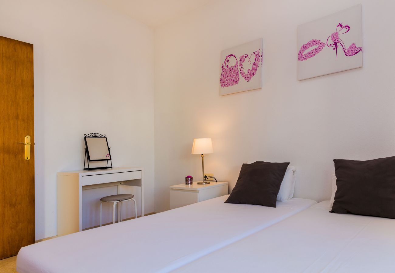 Apartamento en Javea / Xàbia - La Romana Triplex Apartment Javea Arenal, con Terraza, AC, Piscina , Jardín, Tennis,