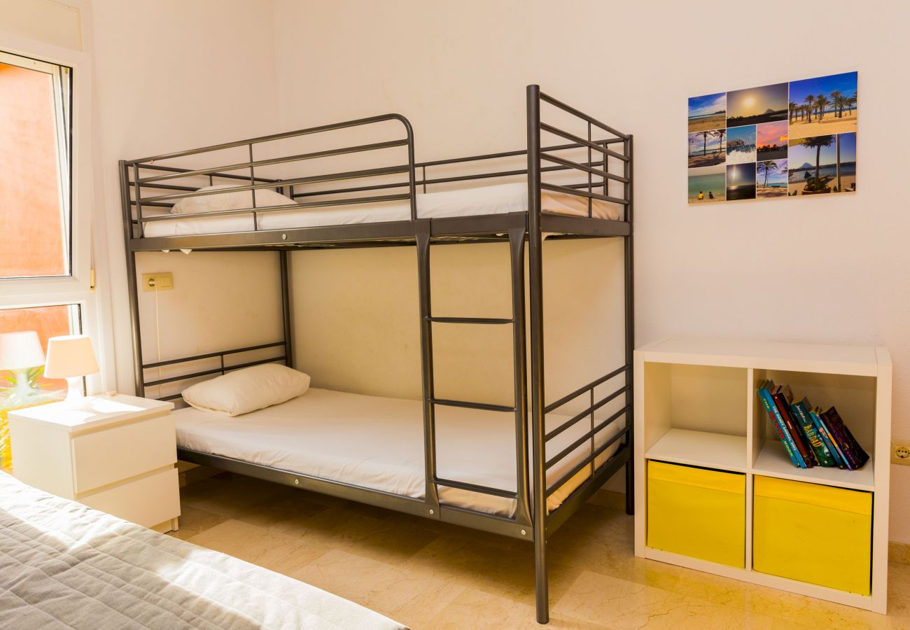 Apartamento en Javea / Xàbia - La Romana Triplex Apartment Javea Arenal, con Terraza, AC, Piscina , Jardín, Tennis,