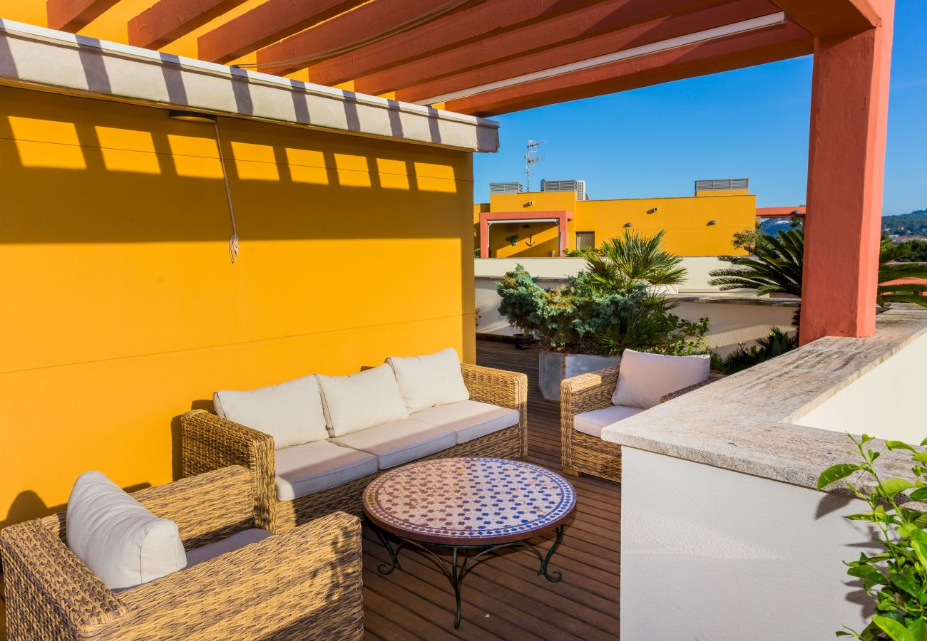 Apartamento en Javea / Xàbia - Albamar Apartment Javea Arenal, con grandes Terrazas, Solarium, AC y Piscina comunitaria