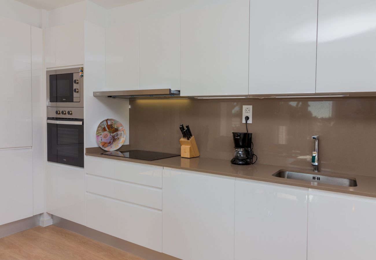 Apartamento en Javea / Xàbia - Paraiso Verde Apartment Javea, con AC, Gran Terraza, Jardín Privado y Piscina Comunitaria