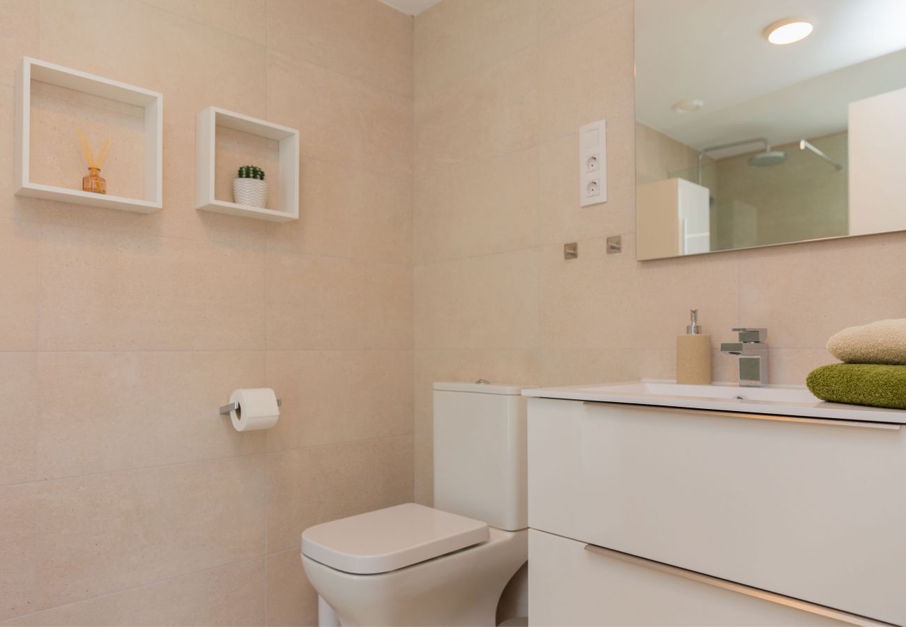 Apartamento en Javea / Xàbia - Paraiso Verde Apartment Javea, con AC, Gran Terraza, Jardín Privado y Piscina Comunitaria