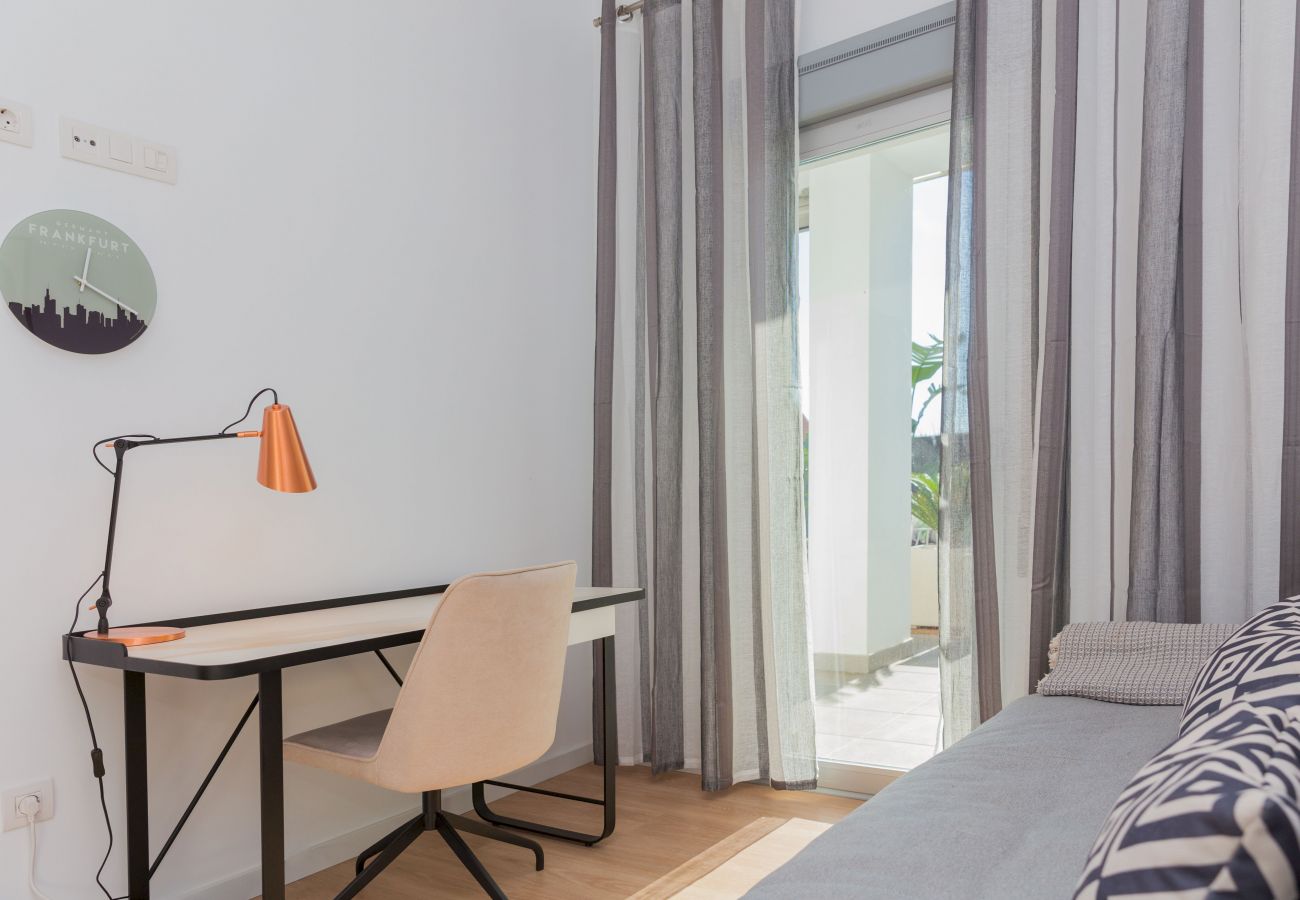 Apartamento en Javea / Xàbia - Paraiso Verde Apartment Javea, con AC, Gran Terraza, Jardín Privado y Piscina Comunitaria