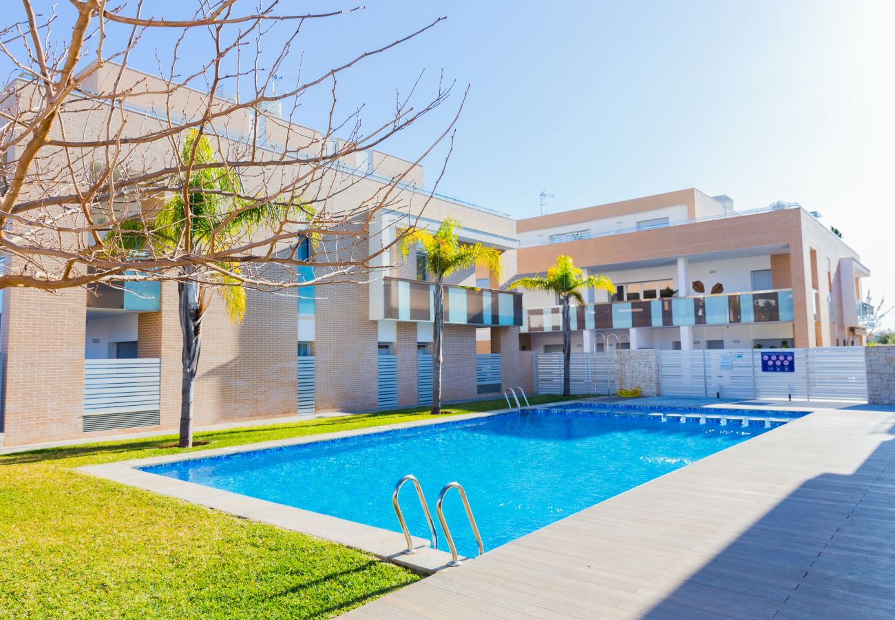Apartamento en Javea / Xàbia - Paraiso Verde Apartment Javea, con AC, Gran Terraza, Jardín Privado y Piscina Comunitaria