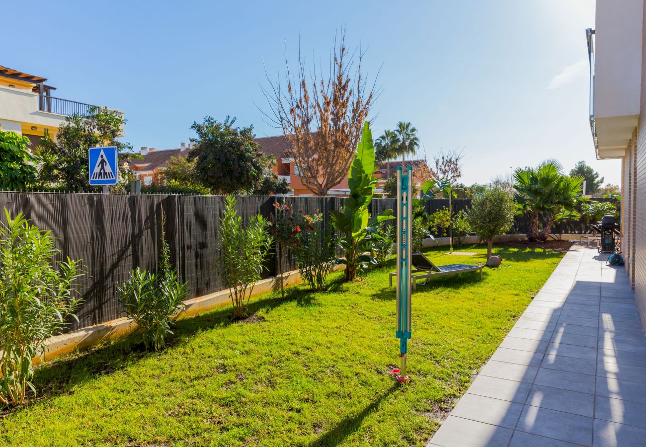 Apartamento en Javea / Xàbia - Paraiso Verde Apartment Javea, con AC, Gran Terraza, Jardín Privado y Piscina Comunitaria