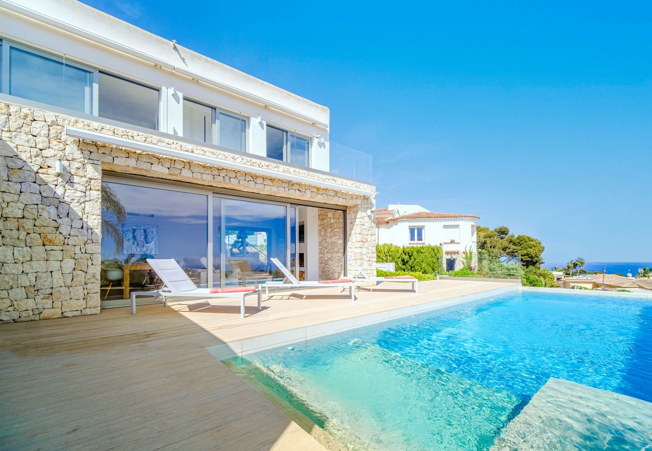 Villa en Javea / Xàbia - Villa Panoramique Javea, con Piscina, Terraza soleada y Vistas al Mar