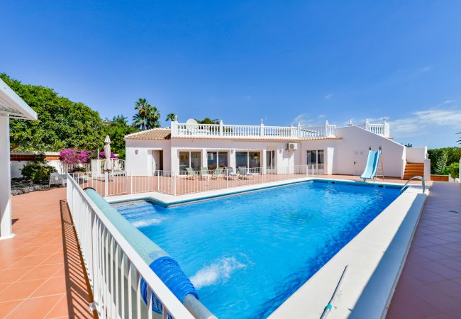 Villa en Moraira - Alquiler de villa en Moraira LOLA,  para 9 pax con piscina privada, ideal familias