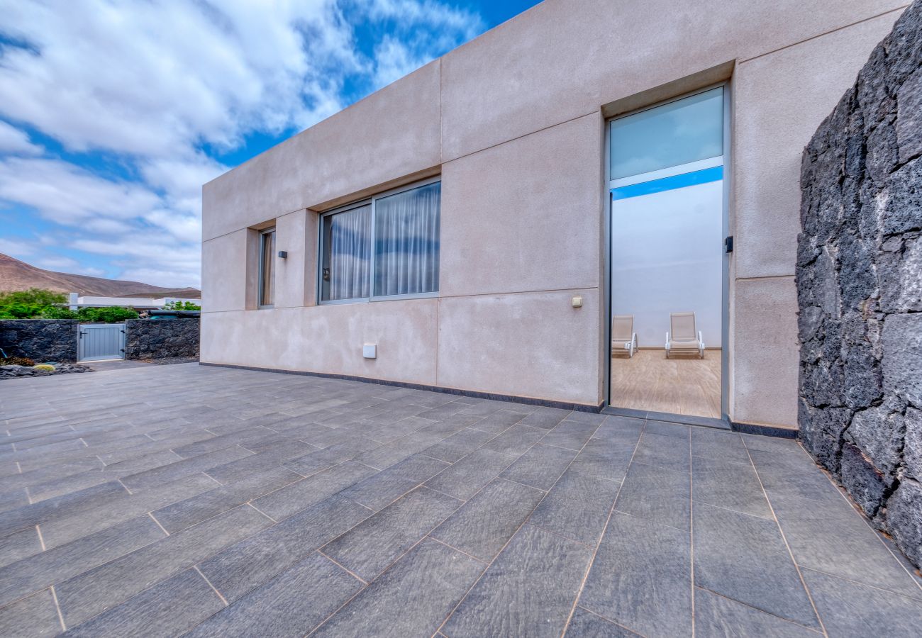 Casa en Costa Teguise - Pura Relajación-gran patio y tranquilidad