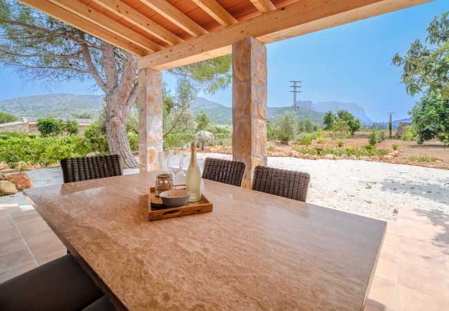 Villa en Pedreguer - Villa La Sella con Piscina Privada, Terrazas y Vistas a la Montaña