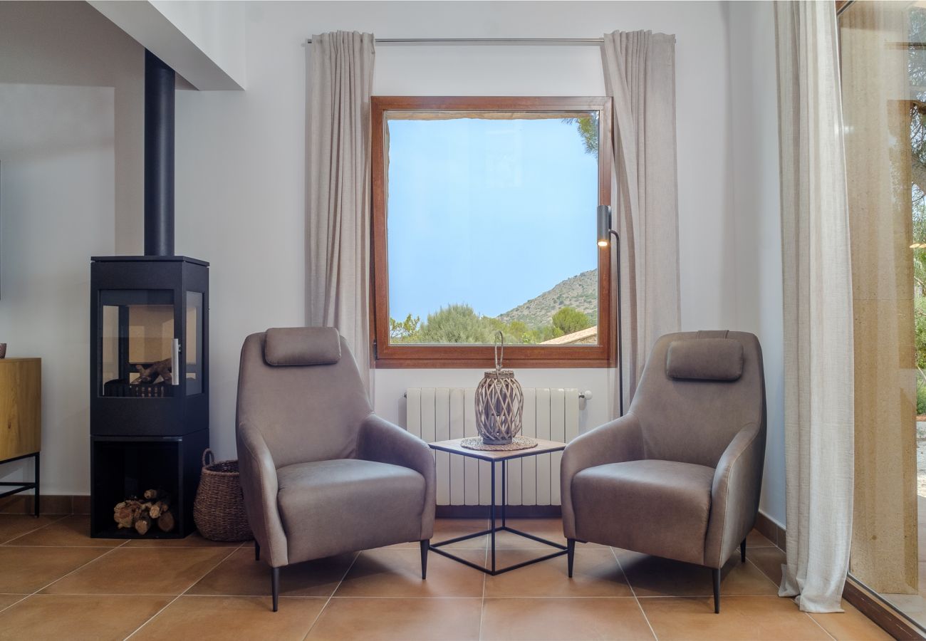 Villa en Pedreguer - Villa La Sella con Piscina Privada, Terrazas y Vistas a la Montaña