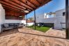 Villa en Puerto del Carmen - Villa Flaminia - Jacuzzi y Futbolín - Sólo a 400m de la playa By Lanzarote Vacation Homes Villa en Puerto del Carmen - Villa Flaminia - Jacuzzi y Futbolín - Sólo a 400m de la playa By Lanzarote Vacation Homes