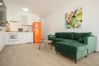 Casa en Puerto del Carmen - Orange Volcano - 200 m de la playa-acceso al centro deportivo fariones incluido (piscina, sauna, gym) Casa en Puerto del Carmen - Orange Volcano - 200 m de la playa-acceso al centro deportivo fariones incluido (piscina, sauna, gym)