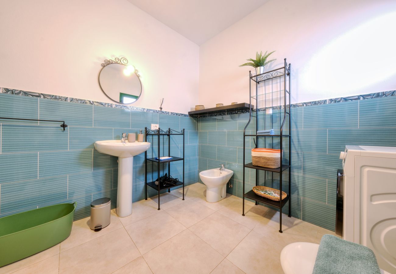 Casa en Tinajo - NoPasaNada: apartmento privado el Hierro, vistas al jardín
