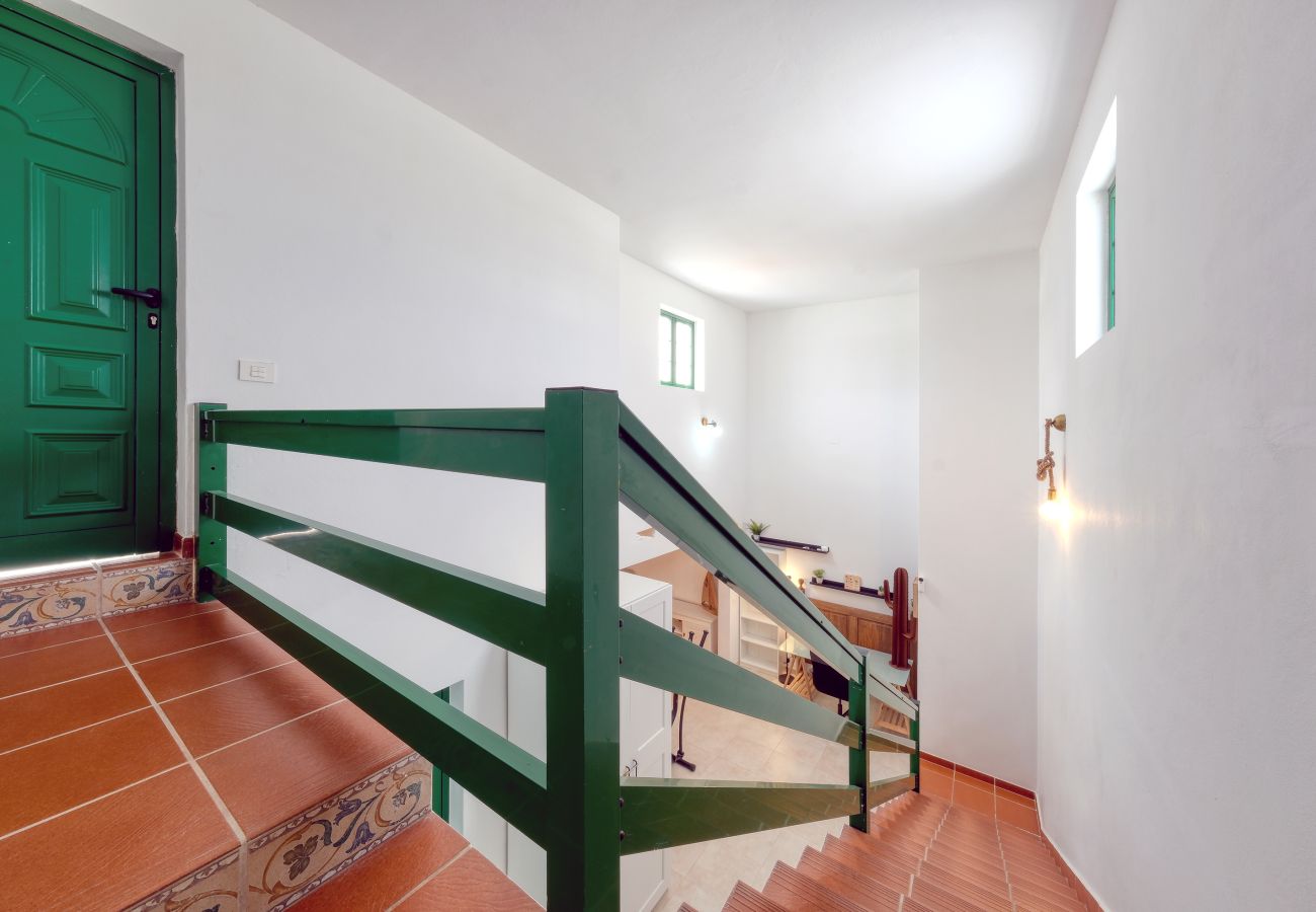 Alquiler por habitaciones en Tinajo - Casa NoPasaNada, estudio La Graciosa Sea View