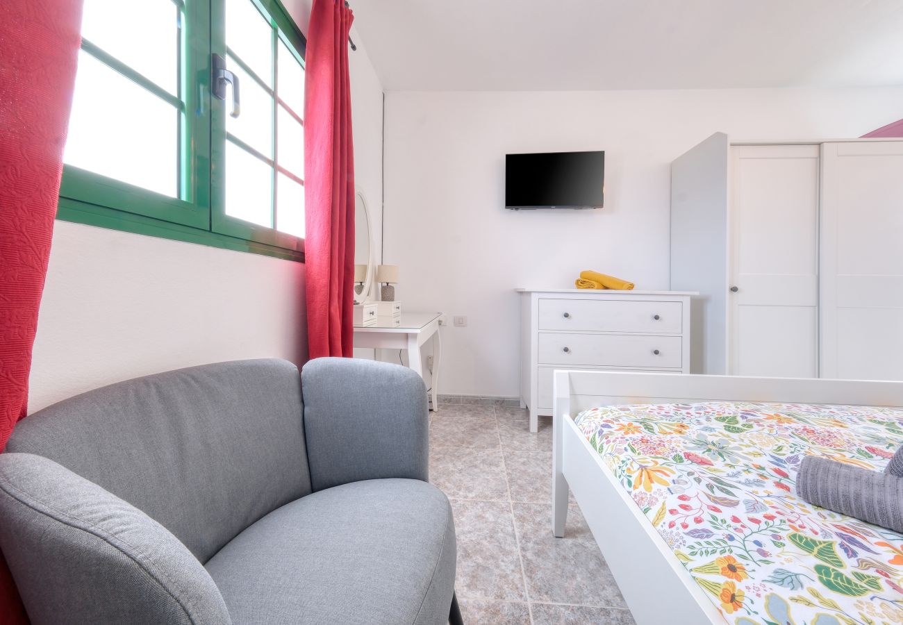 Alquiler por habitaciones en Tinajo - Casa NoPasaNada, estudio La Graciosa Sea View