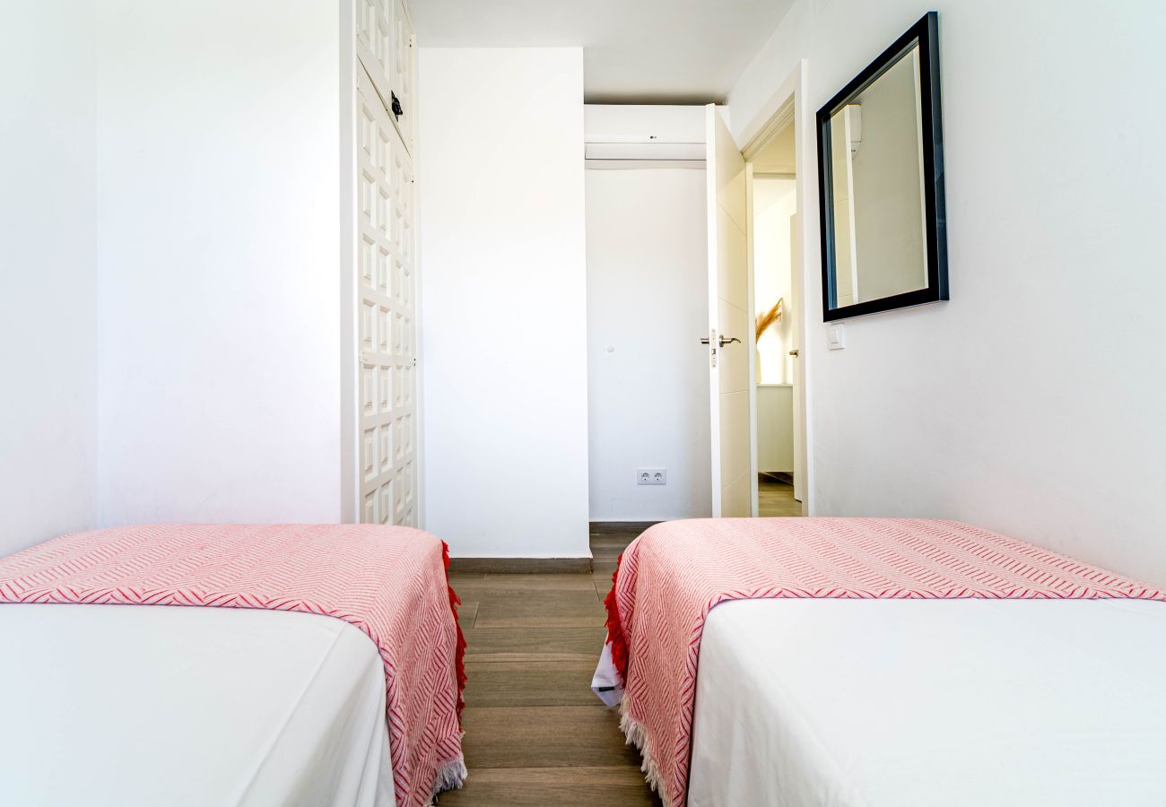 Apartamento en Javea / Xàbia - Don Pepe Green Apartment Javea, con Terraza, AC y Gran Piscina Comunitaria