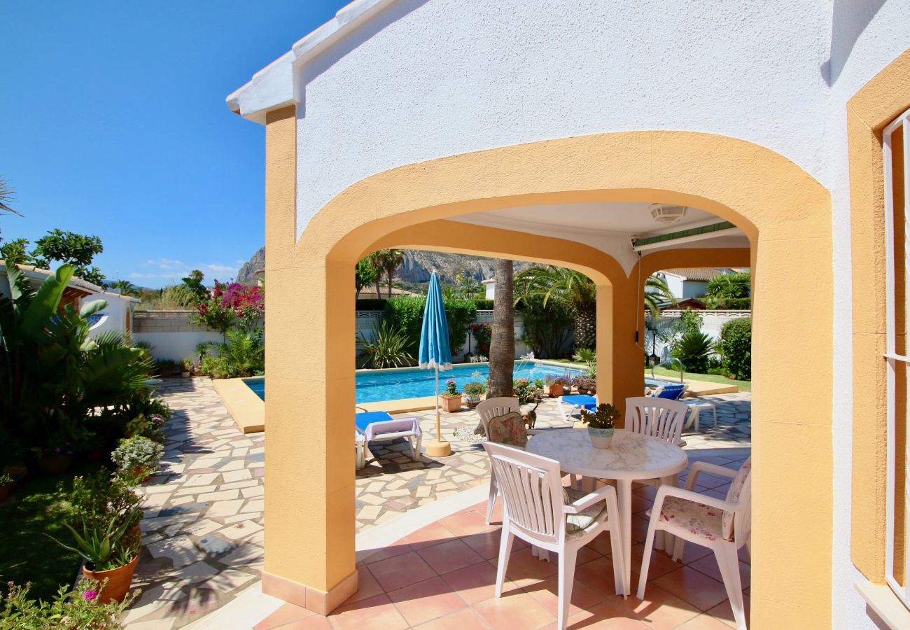 Villa in Vergel - Moderne Villa mit Pool in Els Poblets ER