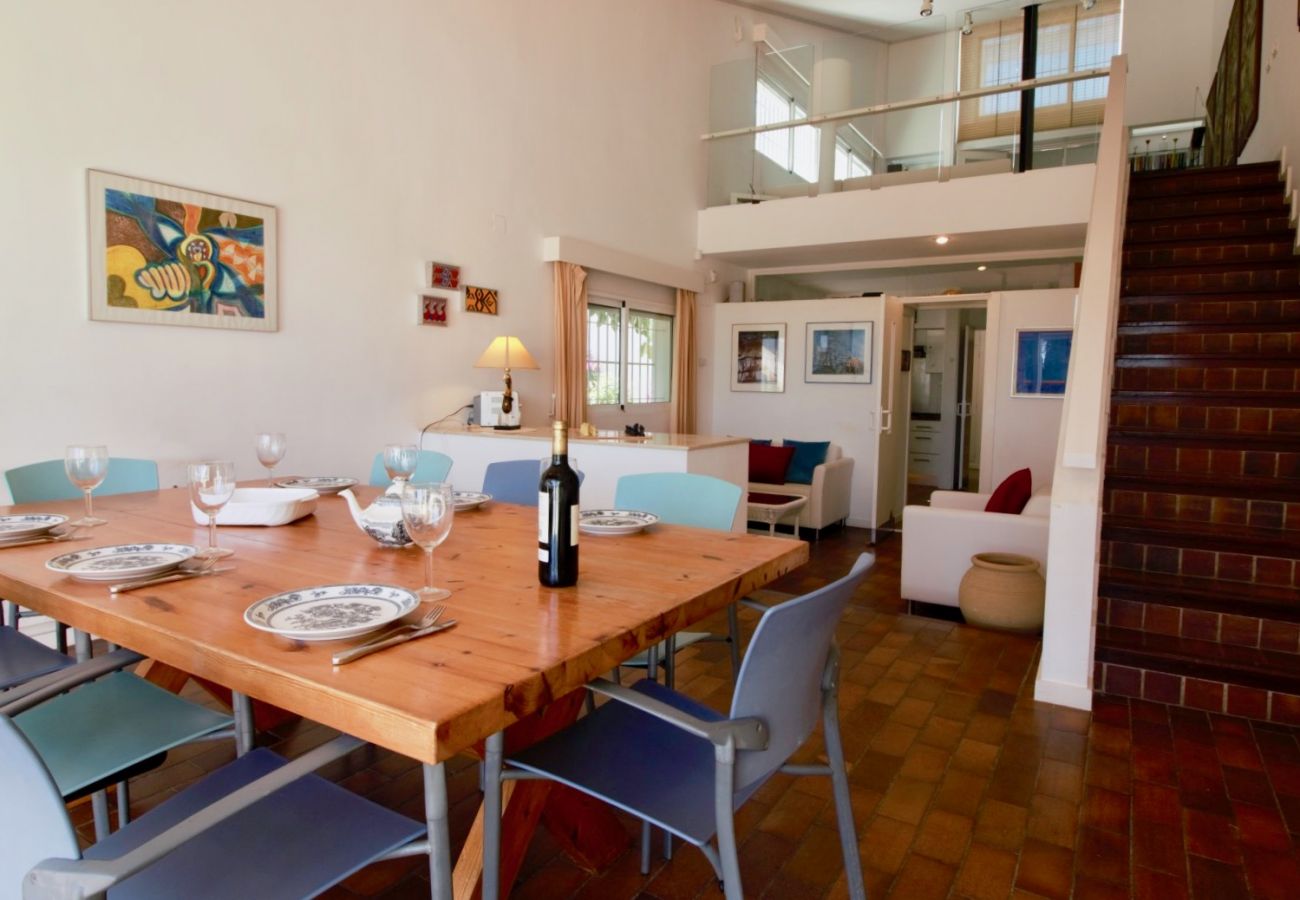 Villa in Pedreguer - Moderne Villa mit Pool uns Garten Finca La Xara