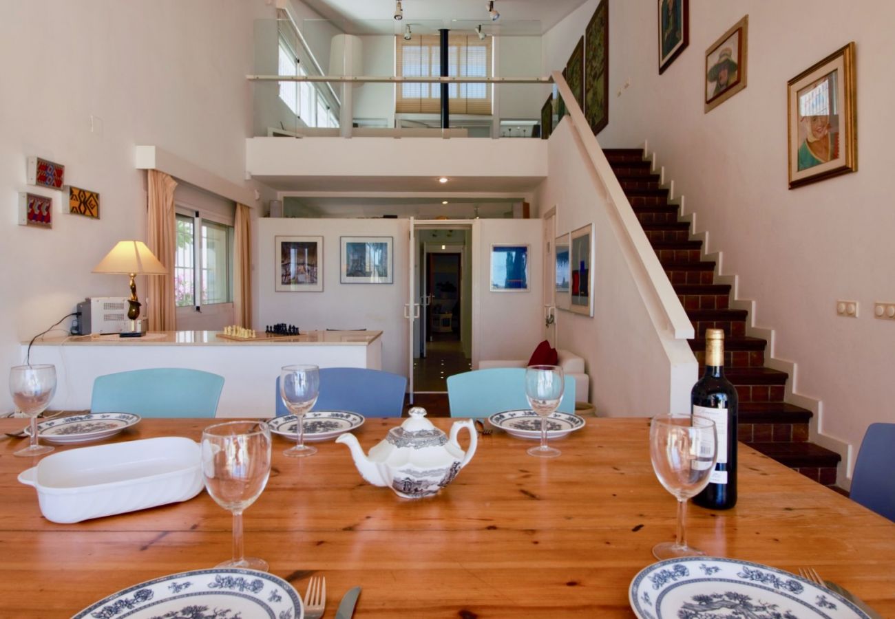 Villa in Pedreguer - Moderne Villa mit Pool uns Garten Finca La Xara