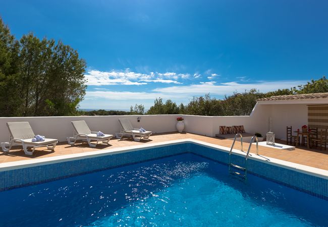 Villa in Benissa - MILOU, Charmante Villa für 6 Personen mit Meerblick, privatem Pool und kostenlosem Wifi
