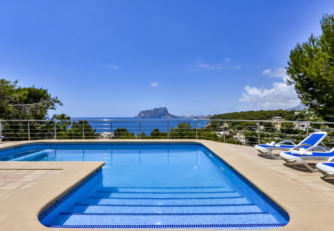 Villa in Benissa - Villa zur Miete in Benissa ARC für 12, privater Pool und Meerblick