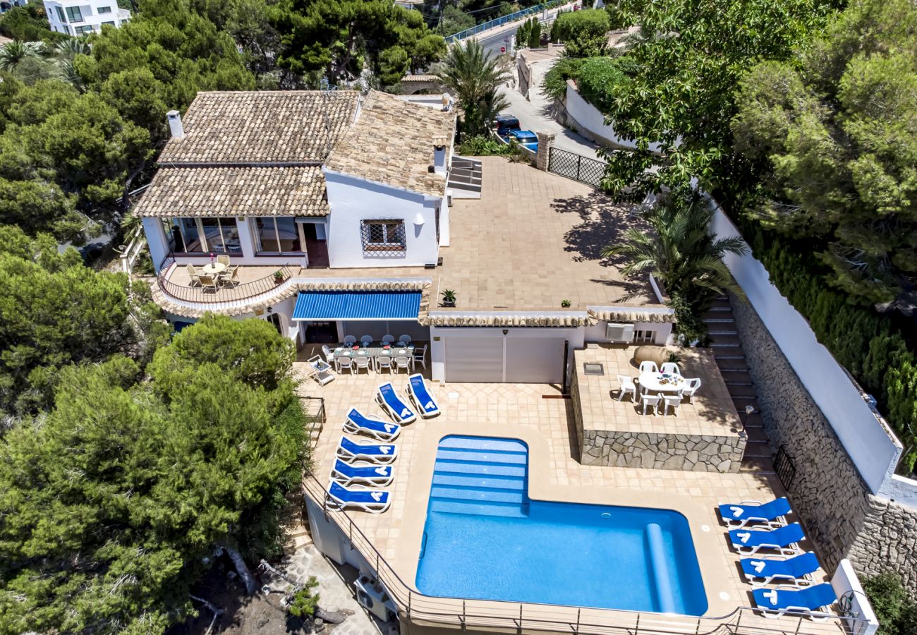 Villa in Benissa - Villa zur Miete in Benissa ARC für 12, privater Pool und Meerblick