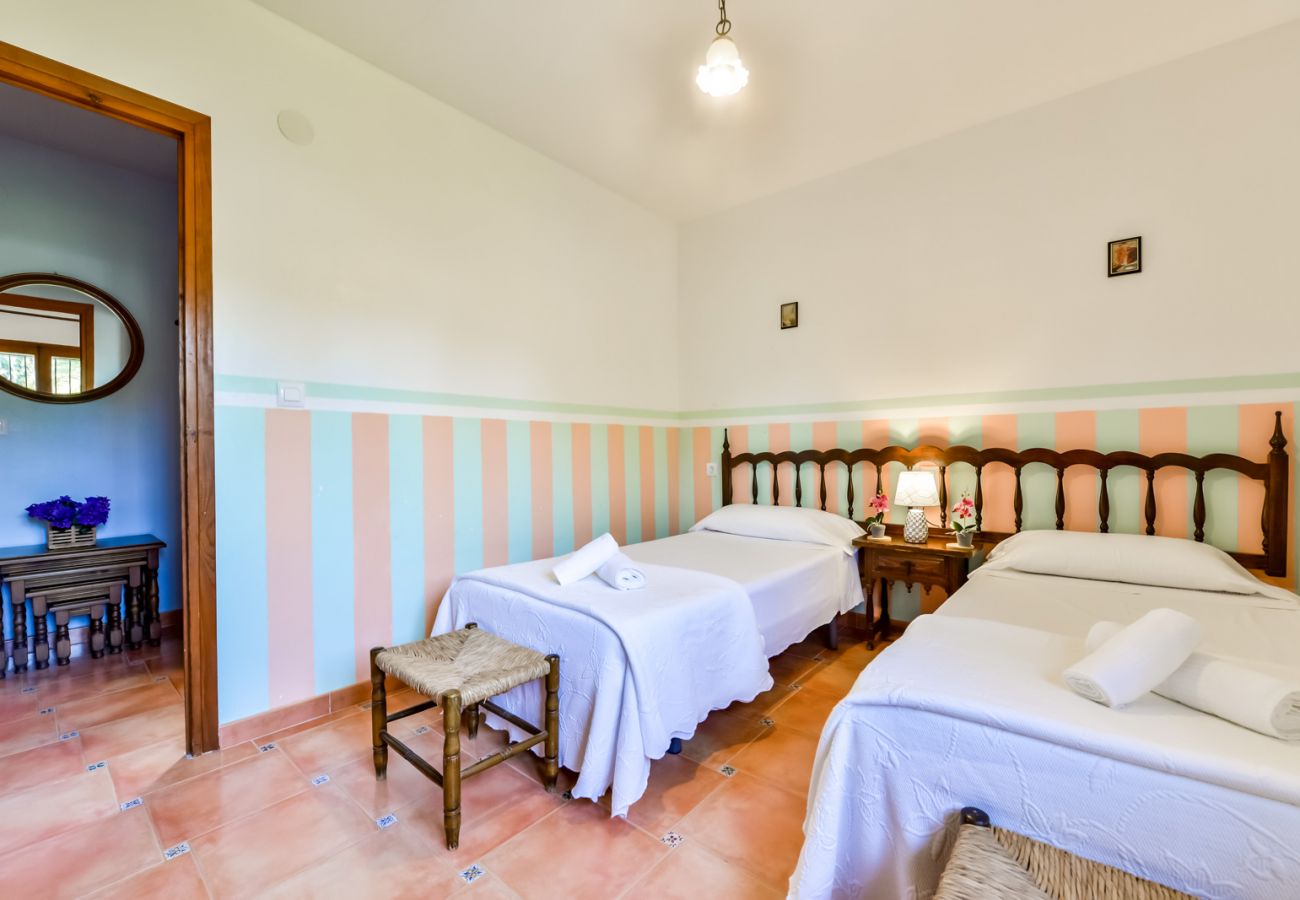 Villa in Benissa - Ferienvilla zu vermieten in Benissa, PETRA