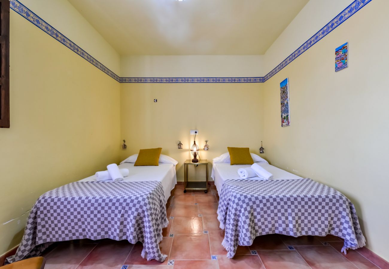 Villa in Benissa - Ferienvilla zu vermieten in Benissa, PETRA