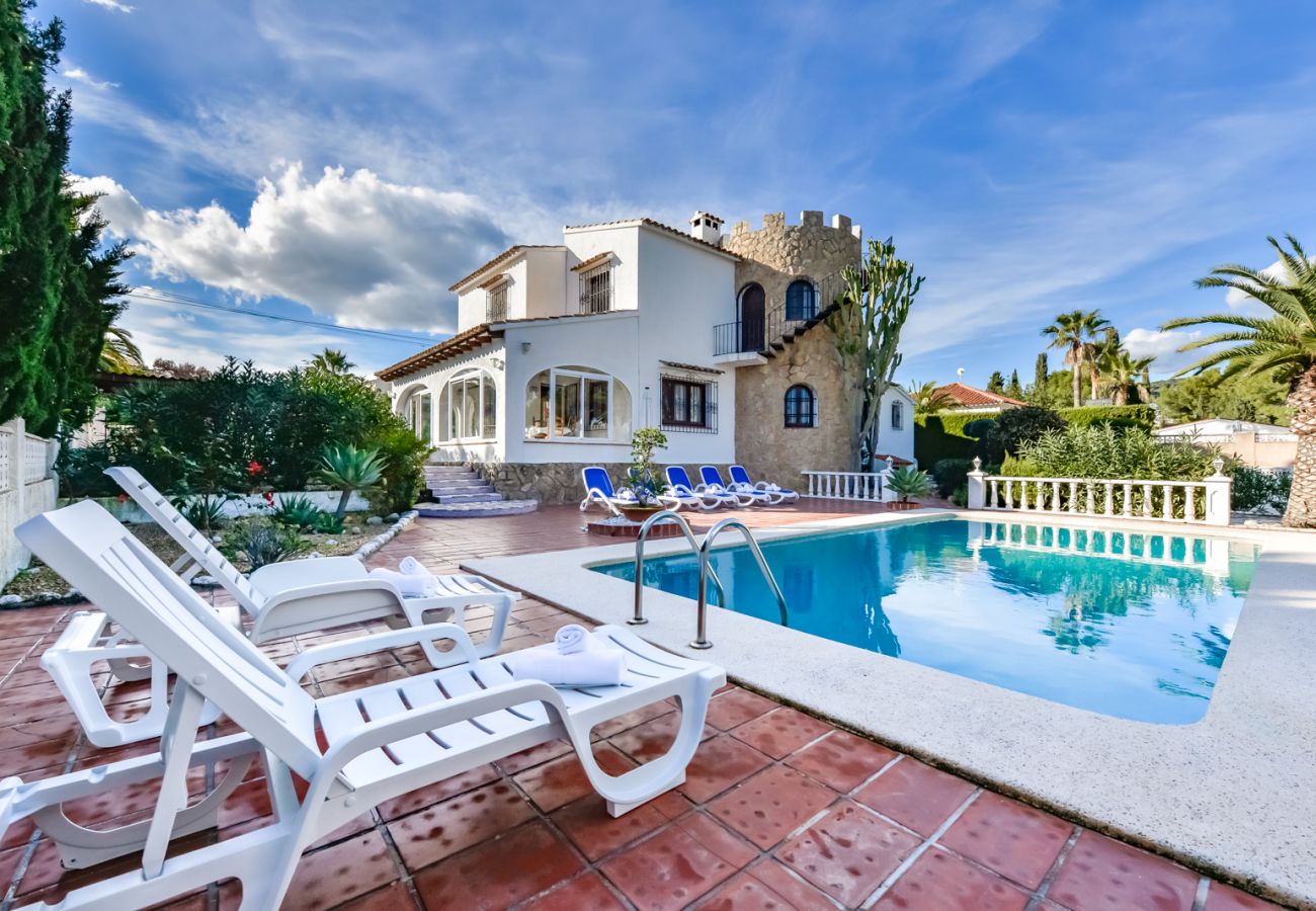 Villa in Benissa - Ferienvilla zu vermieten in Benissa, PETRA