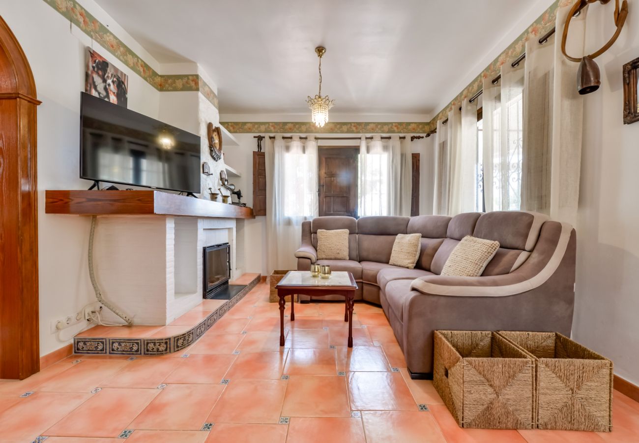 Villa in Benissa - Ferienvilla zu vermieten in Benissa, PETRA