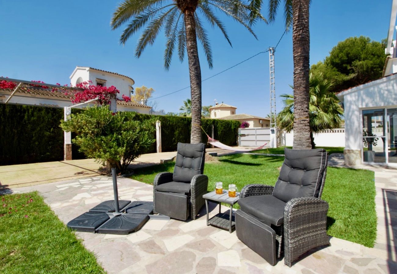 Villa in Els Poblets - Moderne Villa mit Klimaanlage und Pool Els Poblets WD