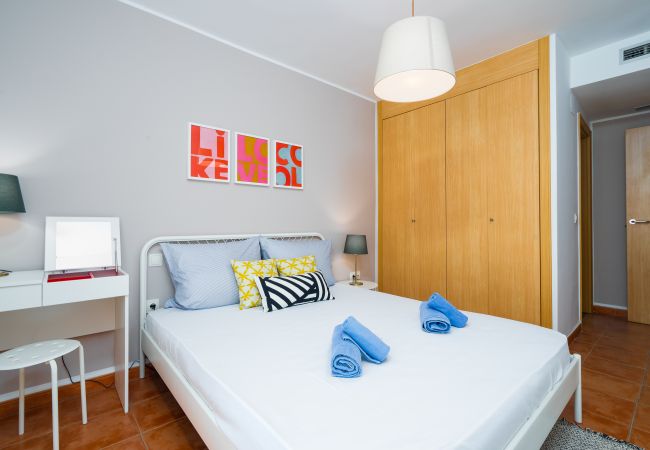 Ferienwohnung in Javea - Augusta Apartment Jávea Sur, Stilvoll mit Klimaanlage, Wifi, Terrasse und Pool