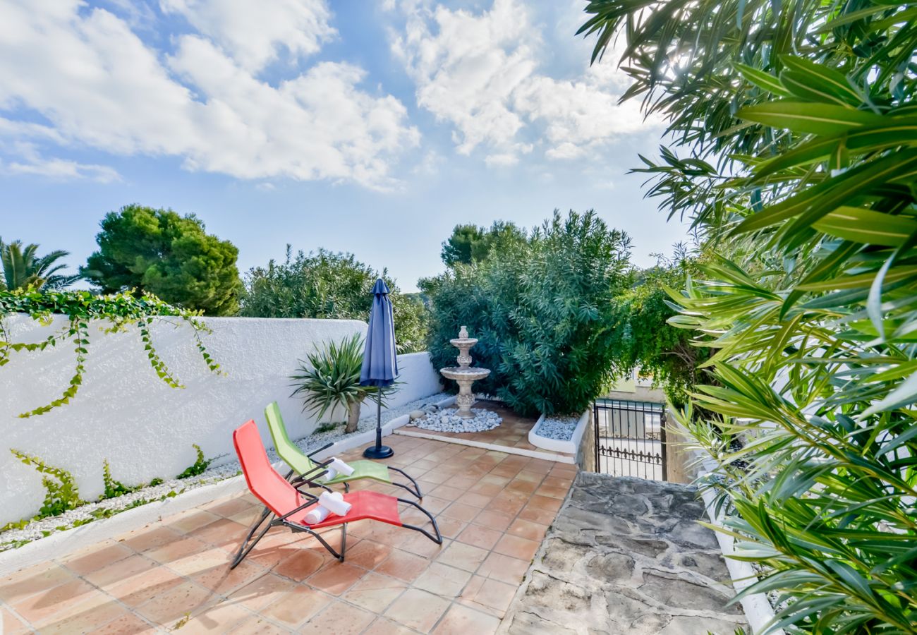 Bungalow in Moraira - MEU LAR, Gemütlicher Bungalow ideal für Paare, in Strandnähe.