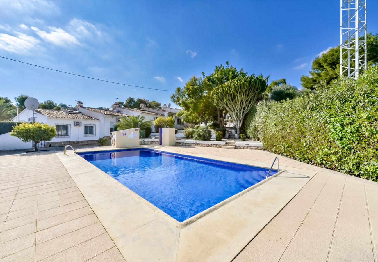Bungalow in Moraira - MEU LAR, Gemütlicher Bungalow ideal für Paare, in Strandnähe.