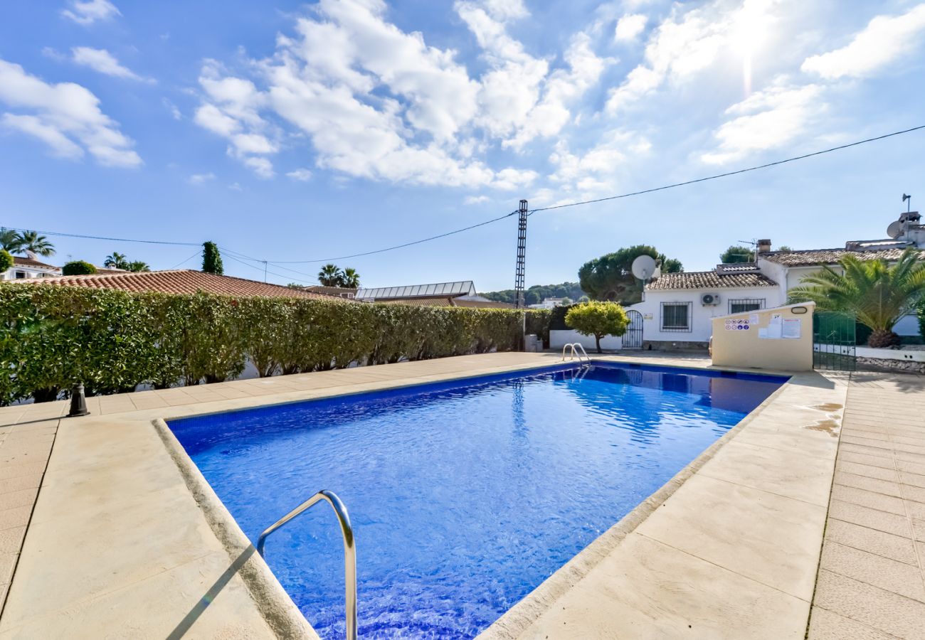 Bungalow in Moraira - MEU LAR, Gemütlicher Bungalow ideal für Paare, in Strandnähe.
