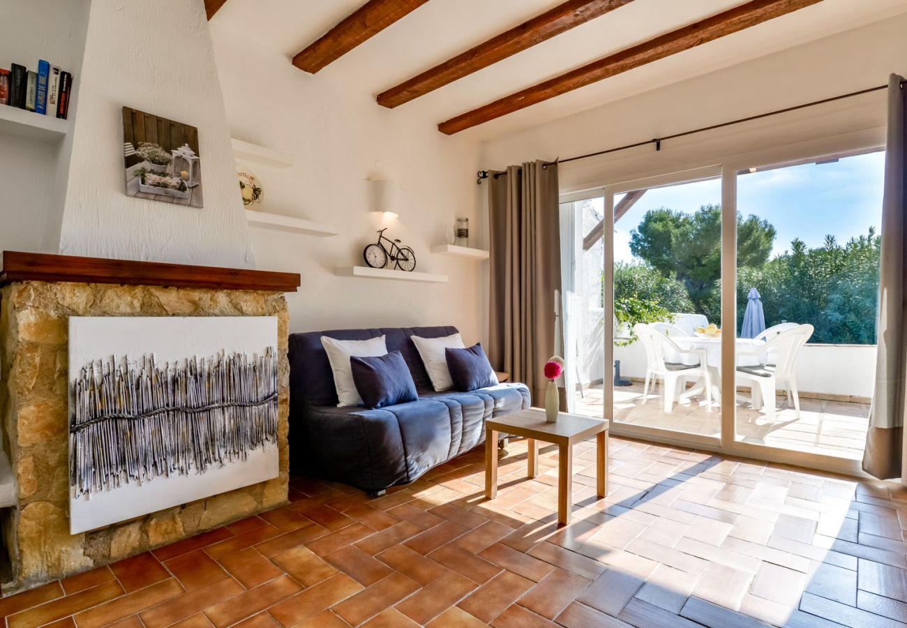 Bungalow in Moraira - MEU LAR, Gemütlicher Bungalow ideal für Paare, in Strandnähe.
