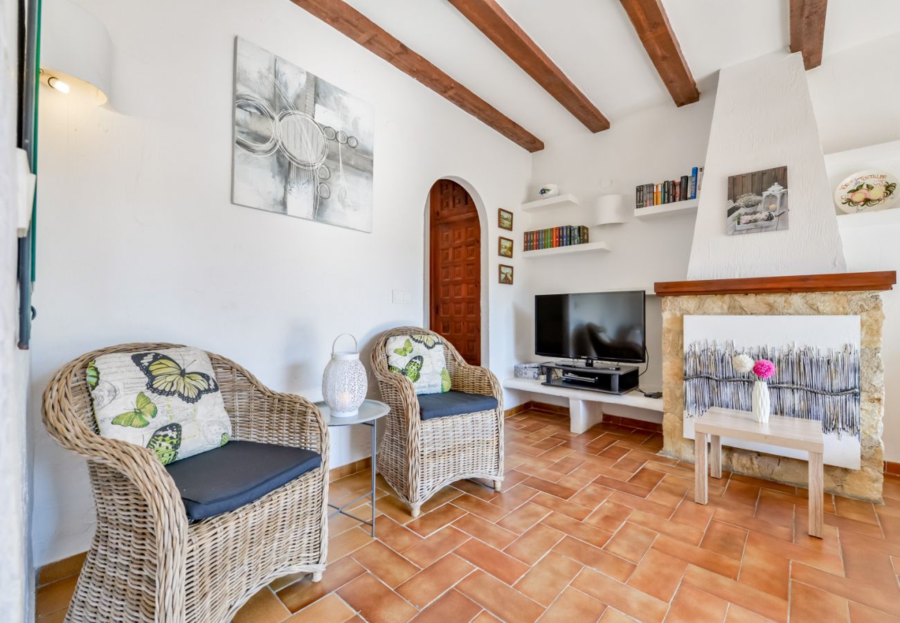 Bungalow in Moraira - MEU LAR, Gemütlicher Bungalow ideal für Paare, in Strandnähe.