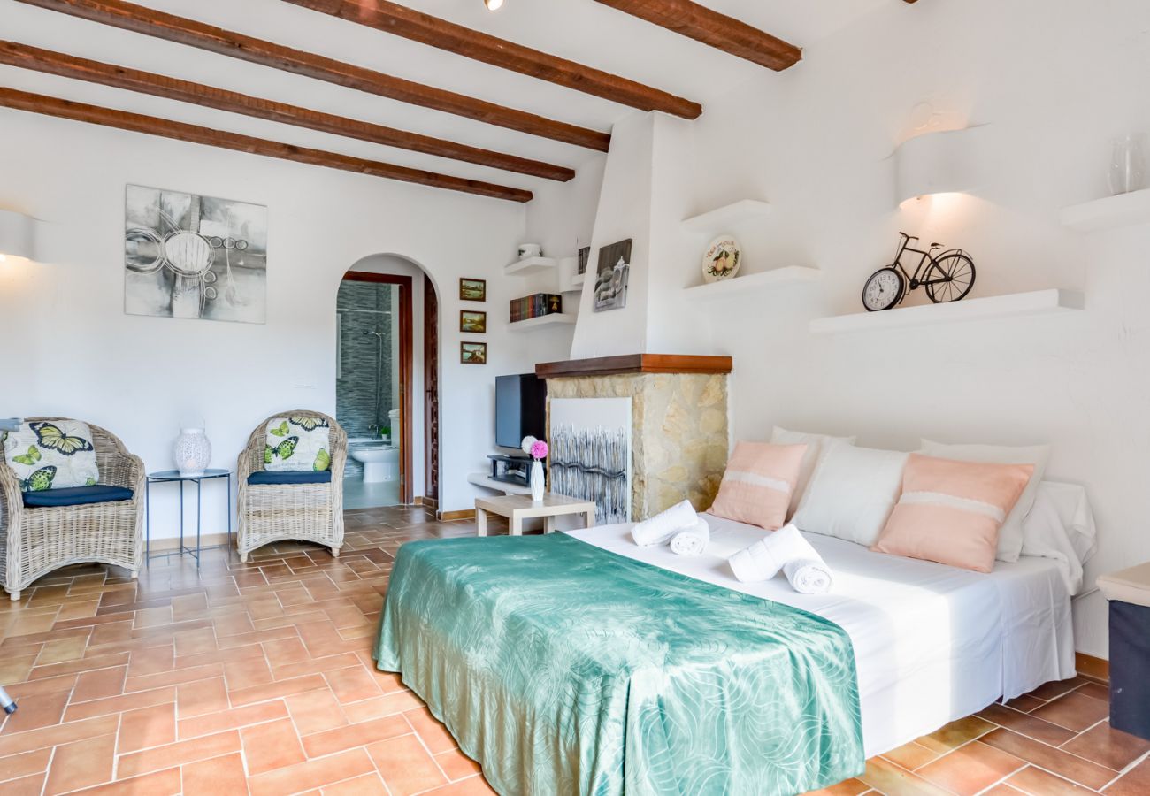 Bungalow in Moraira - MEU LAR, Gemütlicher Bungalow ideal für Paare, in Strandnähe.