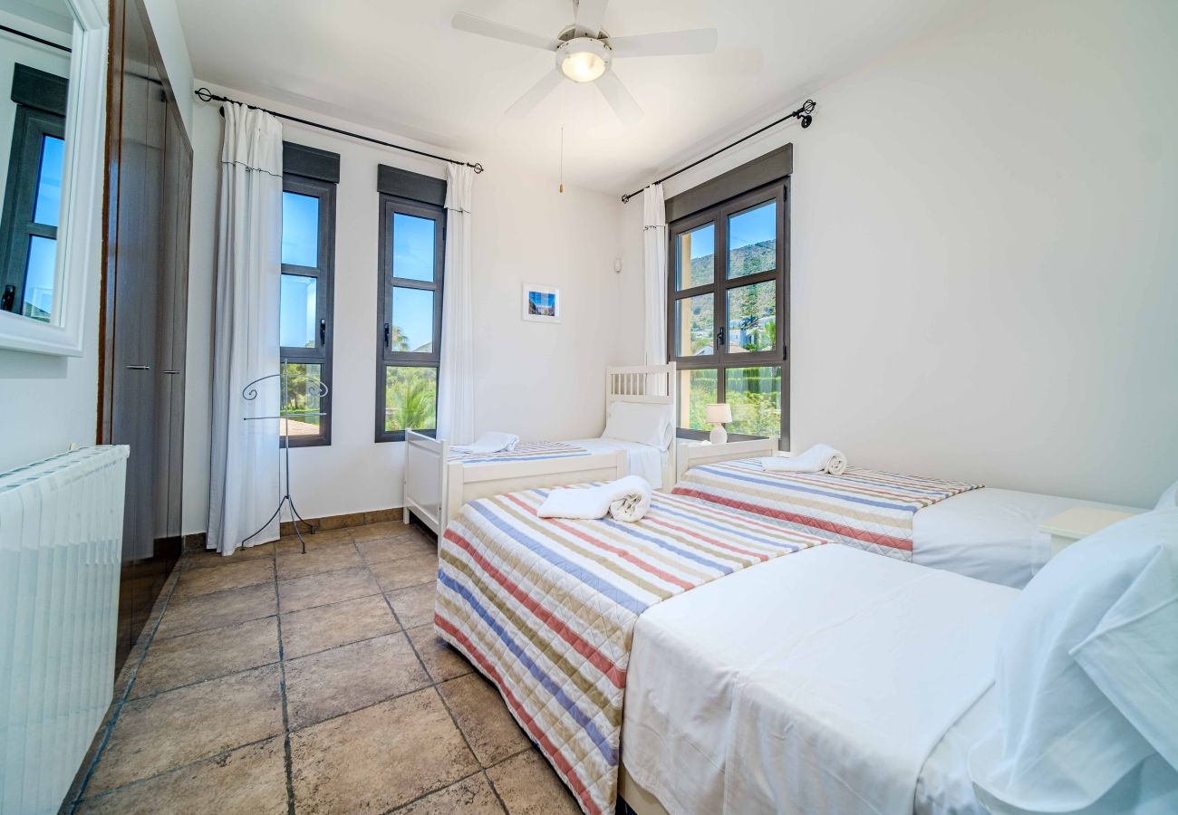 Villa in Javea - Villa Abaesko, with Garden and Private Pool