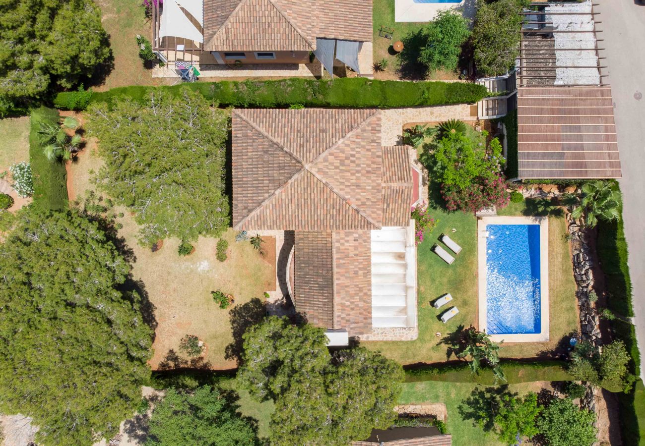 Villa in Javea - Villa Abaesko, with Garden and Private Pool