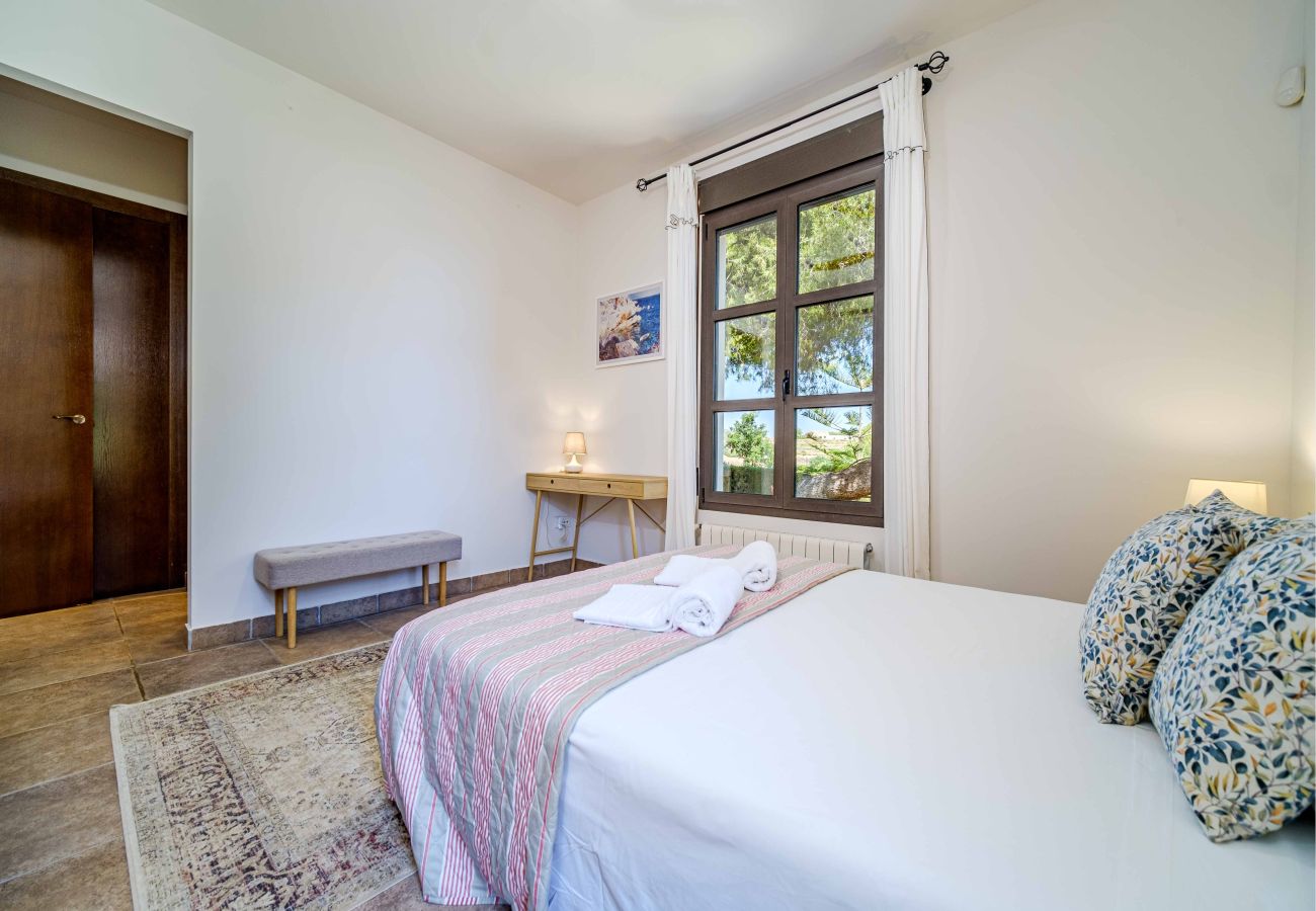 Villa in Javea - Villa Abaesko, with Garden and Private Pool