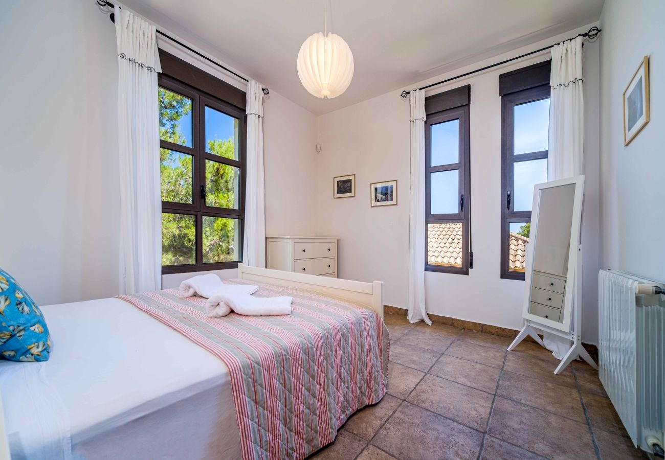 Villa in Javea - Villa Abaesko, with Garden and Private Pool