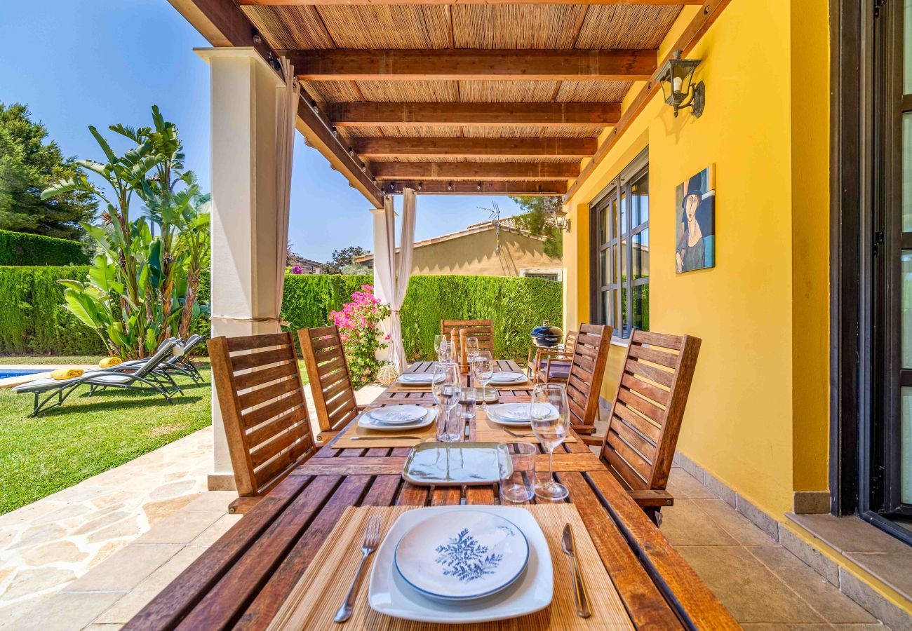 Villa in Javea - Villa Abaesko, with Garden and Private Pool