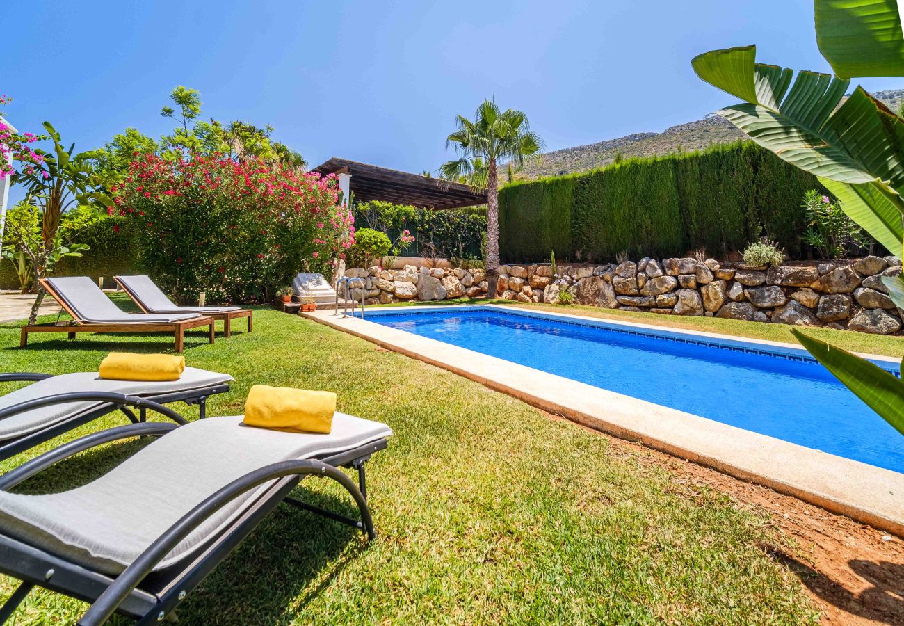 Villa in Javea - Villa Abaesko, with Garden and Private Pool