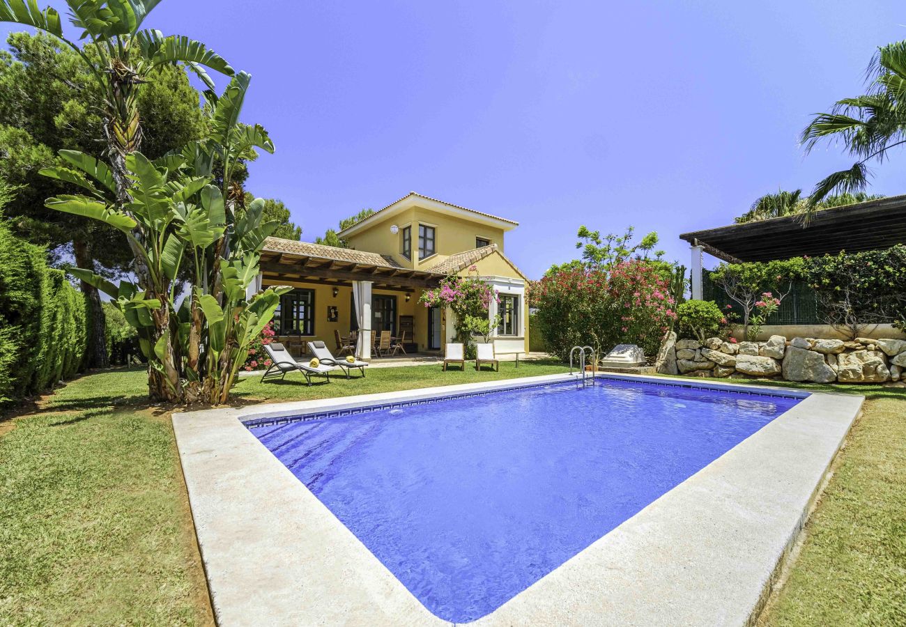 Villa in Javea - Villa Abaesko, with Garden and Private Pool