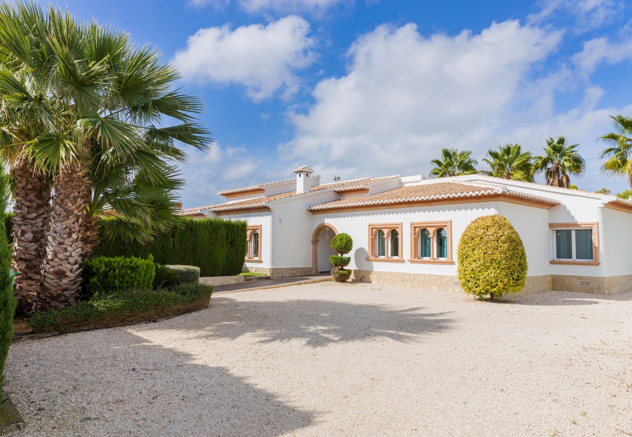 Villa in Javea - Villa SanMar Javea, Luxuriös mit privatem Pool, Klimaanlage und Wifi