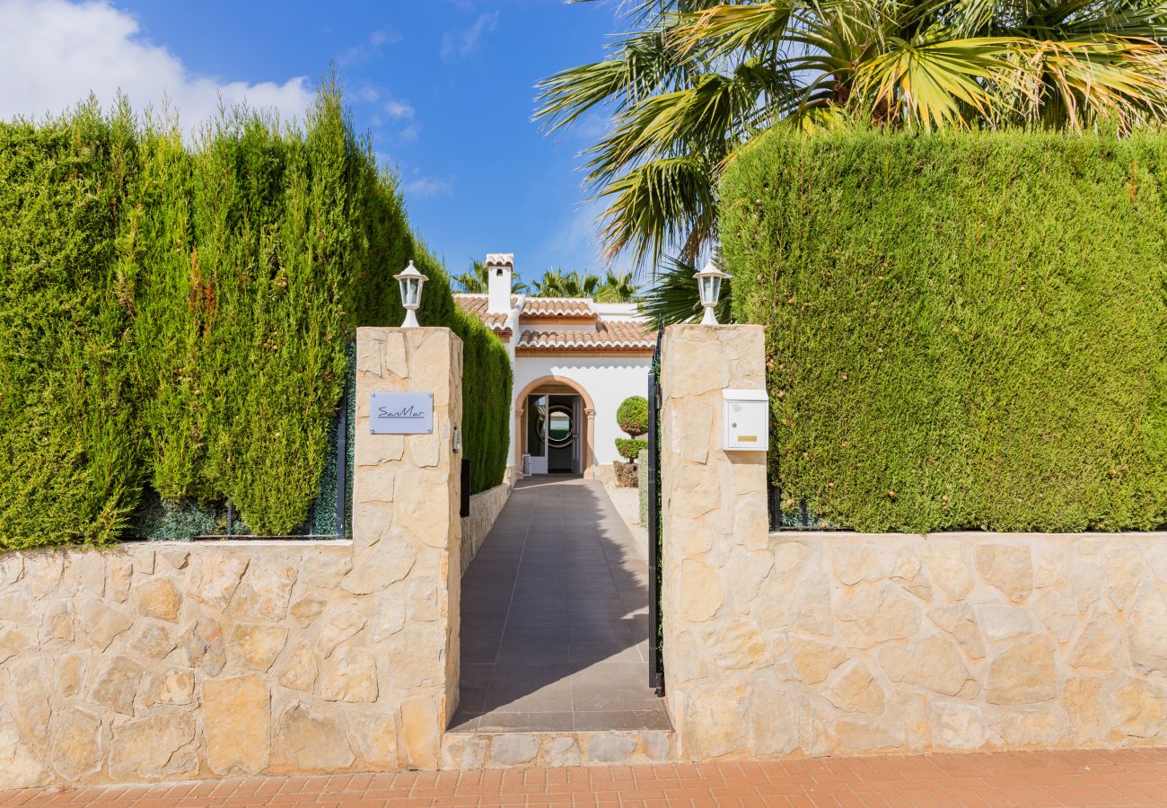 Villa in Javea - Villa SanMar Javea, Luxuriös mit privatem Pool, Klimaanlage und Wifi