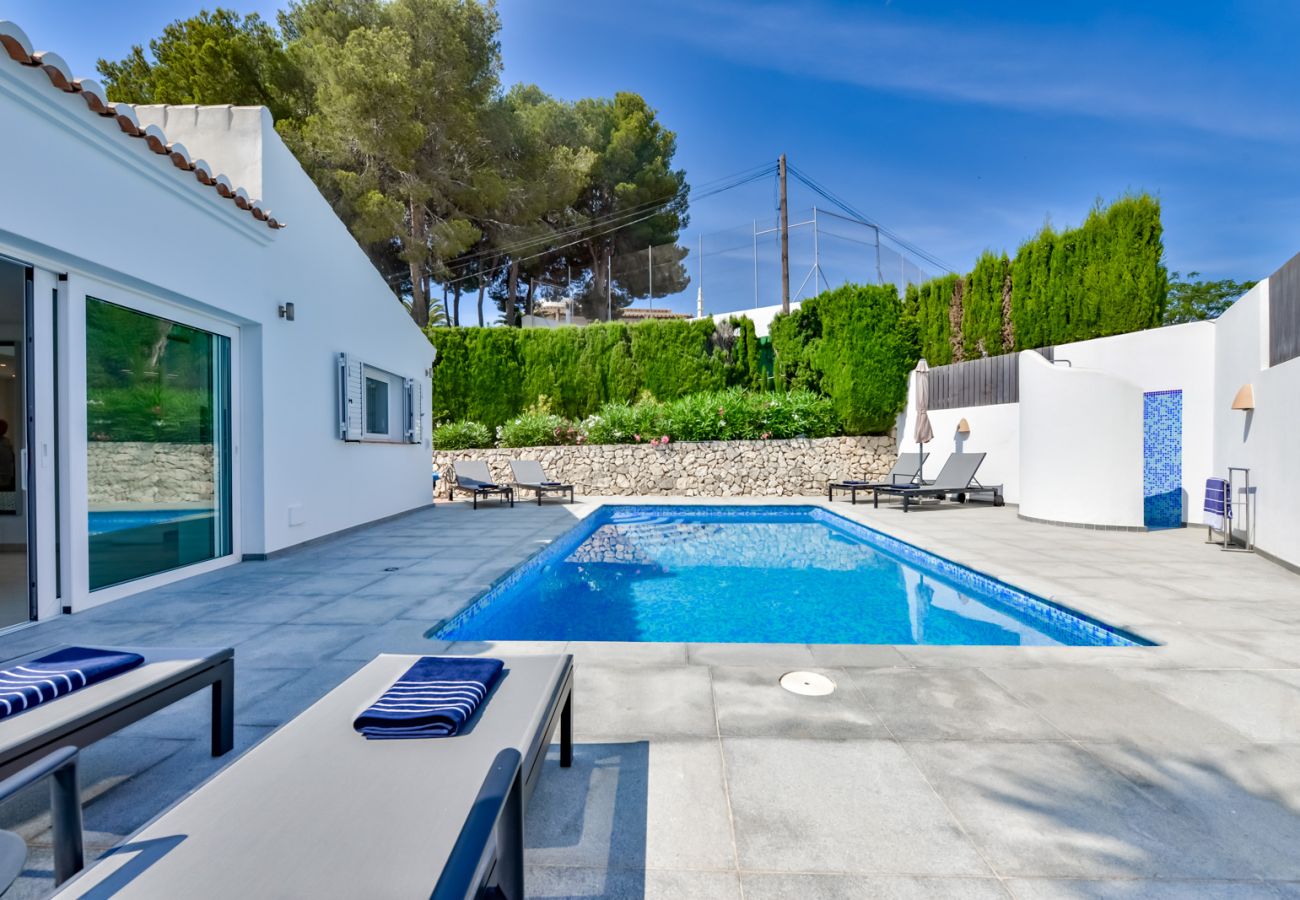 Villa in Benissa - Ferienhaus zur Miete Villa in Benissa, LA PERLITA