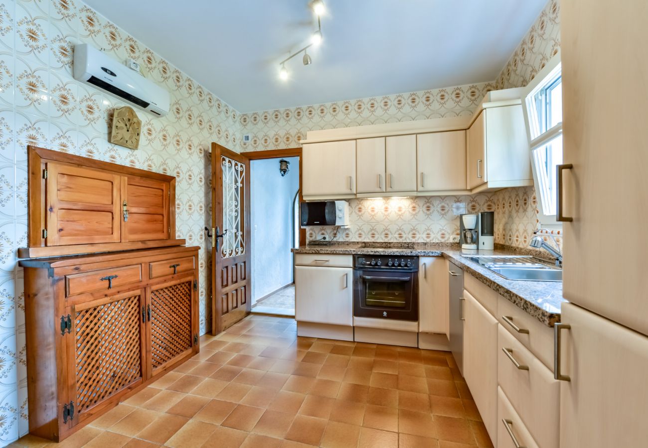 Villa in Benissa - LAS ROSAS, Villa zur Miete in Benissa für 8 Personen mit privatem Pool