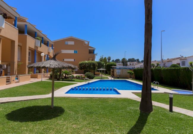 Ferienwohnung in Javea - Menorca Duplex Javea. mit Terrasse, Gemeinschaftspool und sehr nah am Strand